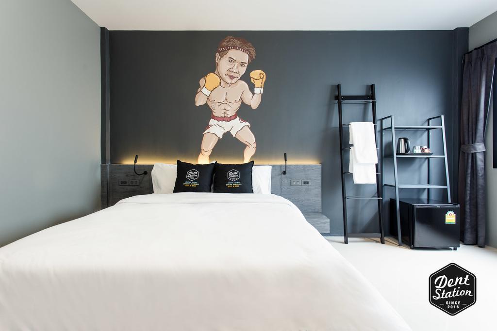 Dent Station Resident Hotell Phuket Eksteriør bilde