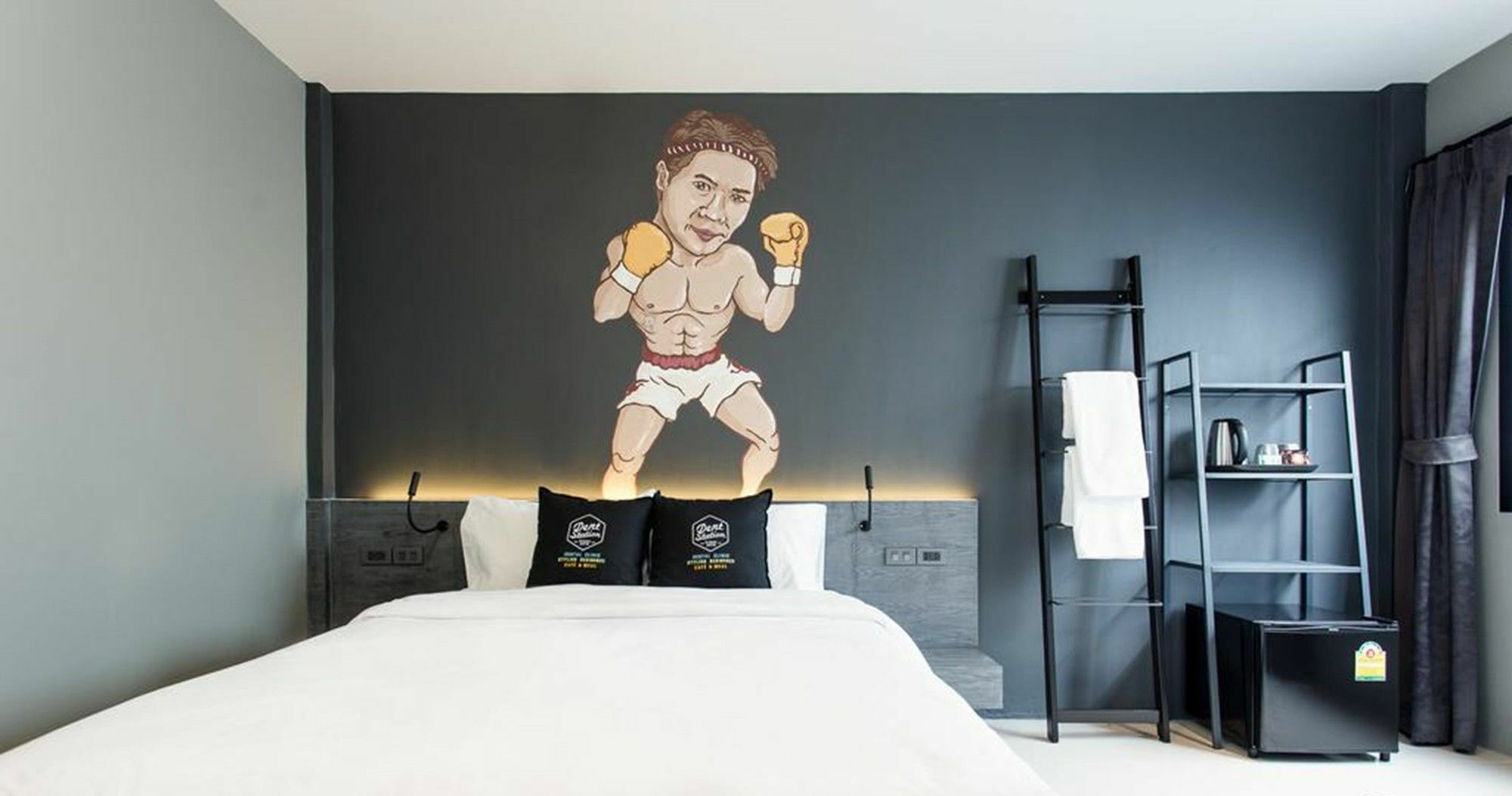 Dent Station Resident Hotell Phuket Eksteriør bilde