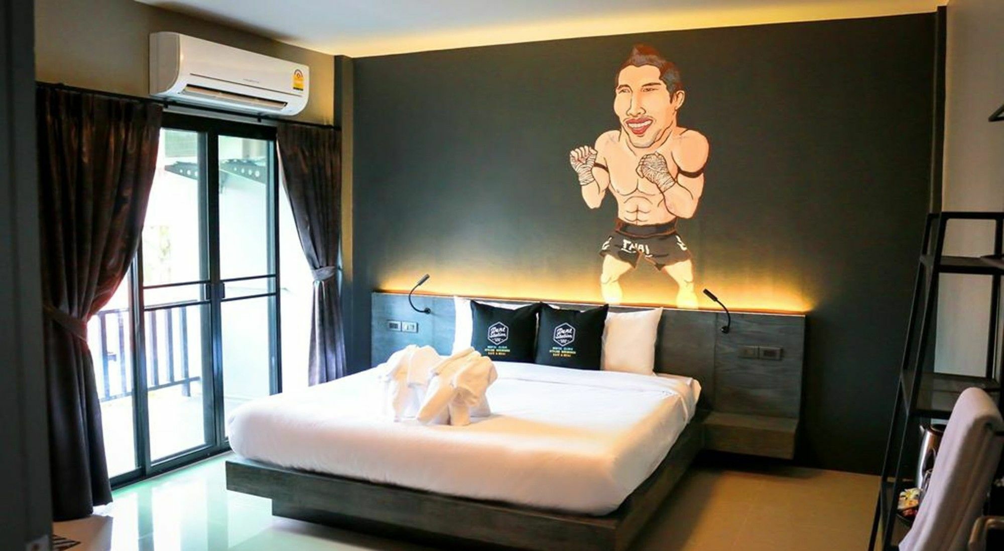 Dent Station Resident Hotell Phuket Eksteriør bilde