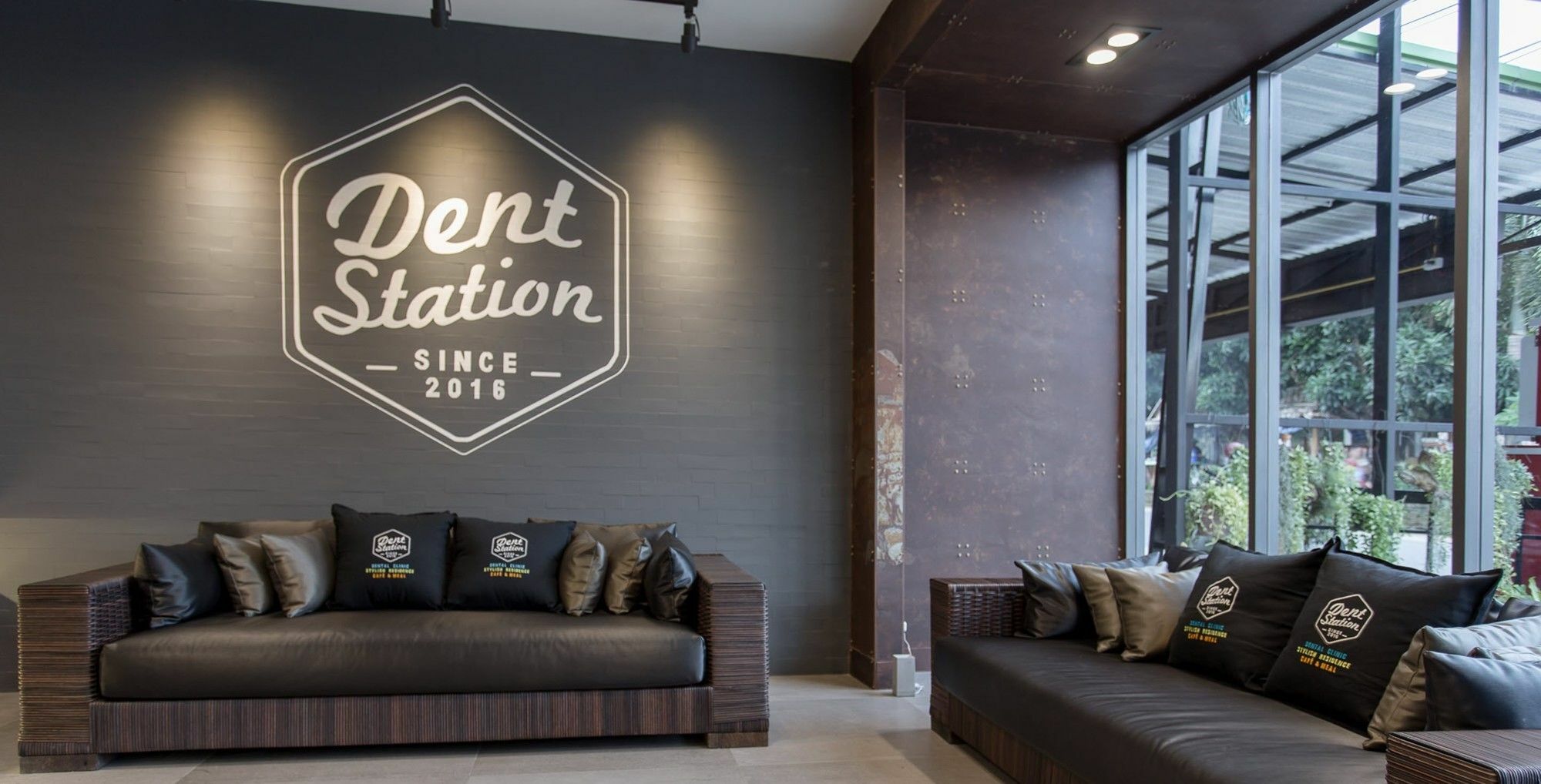 Dent Station Resident Hotell Phuket Eksteriør bilde